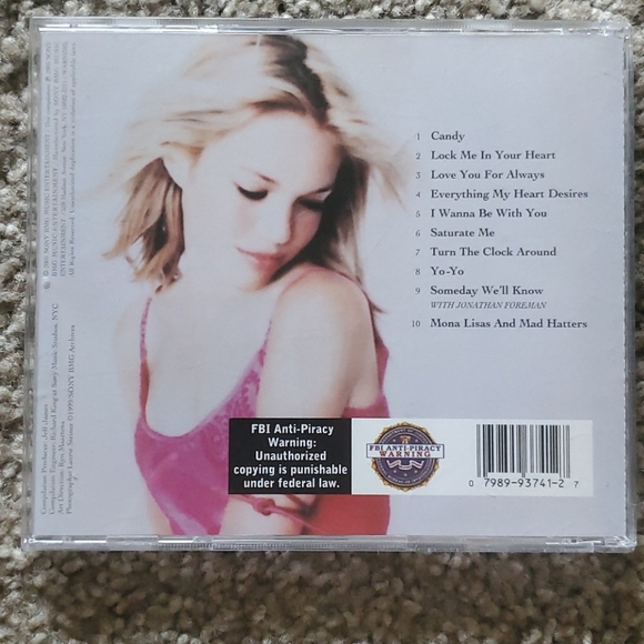 Like new! Mandy Moore Candy CD 2005 - Picture 4 of 4